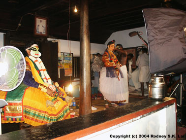 Kathakali dance at Vijana Kala Vedi Cutural Centre